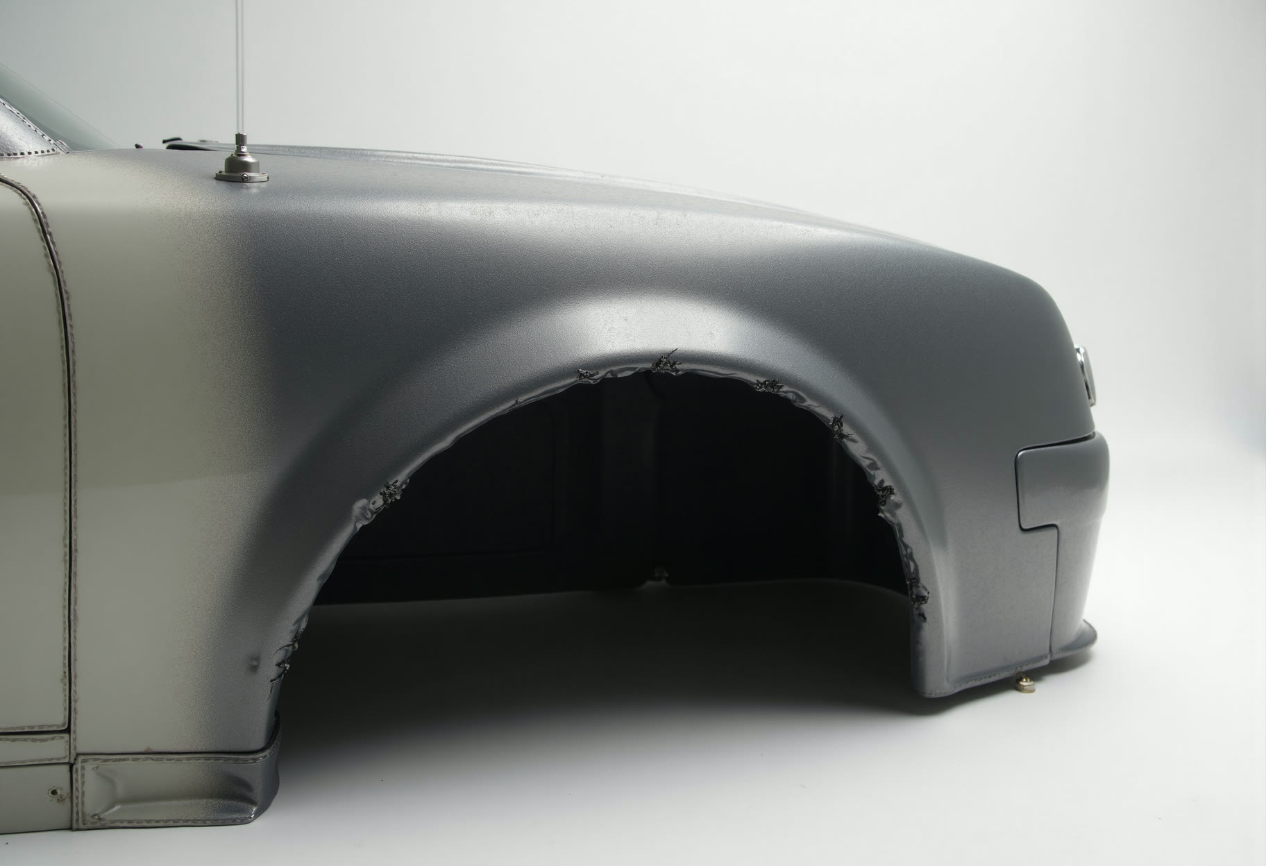 Fender in guide coat